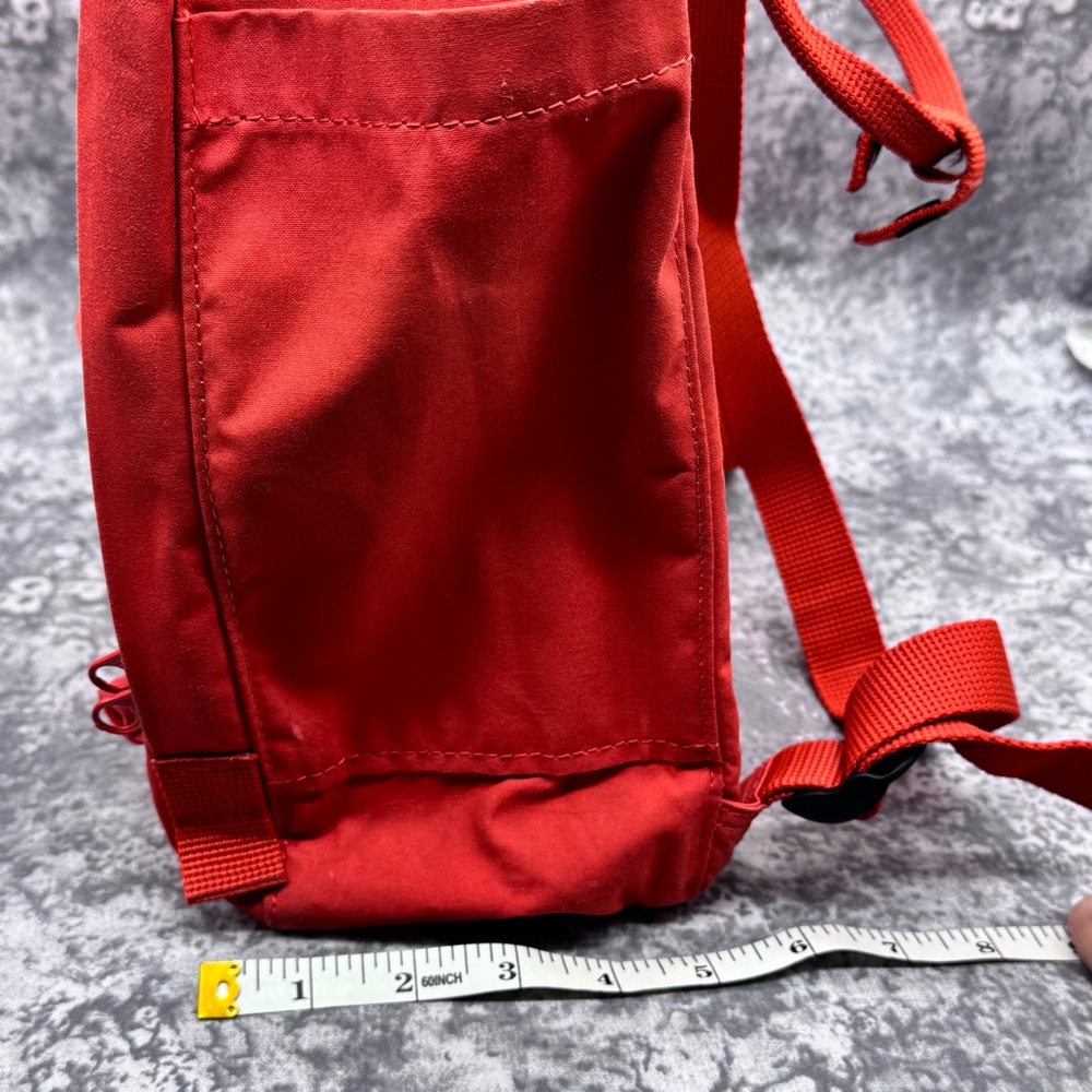 Fjallraven Kånken Backpack in Rowan Red - Picture 14 of 14